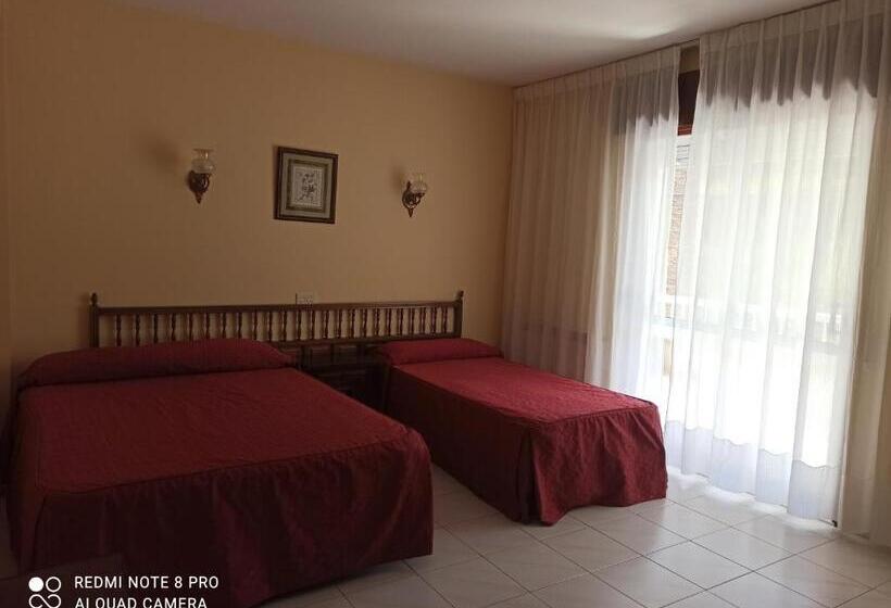 标准三人间, Agarimo Playa Areas