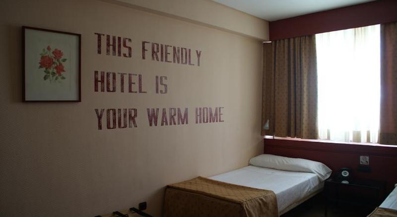 اتاق استاندارد یک نفره, Anaco