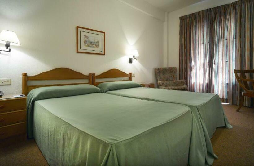 غرفة كلاسيكية, Balneario de Archena  Hotel León