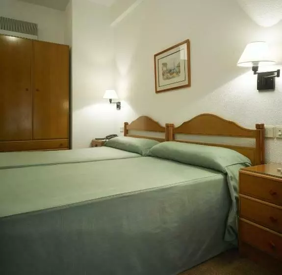 اتاق کلاسیک, Balneario de Archena  Hotel León