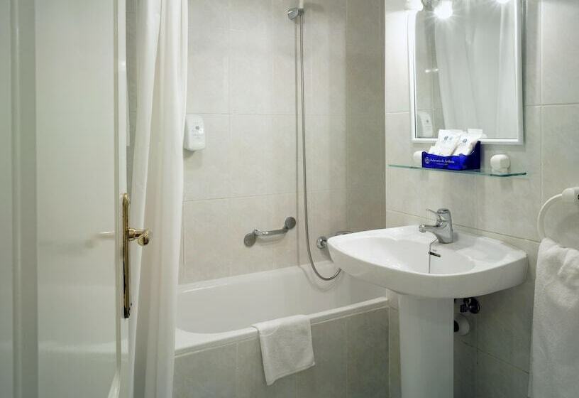 غرفة كلاسيكية, Balneario de Archena  Hotel León