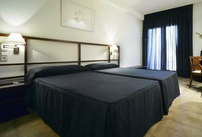 اتاق بزرگ با دسترسی به اسپا, Balneario de Archena  Hotel León