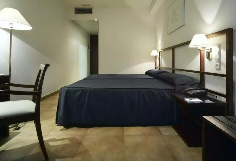 اتاق بزرگ با دسترسی به اسپا, Balneario de Archena  Hotel León