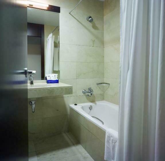 غرفة سوبريور مع إمكانية الدخول إلى سبا, Balneario de Archena  Hotel León