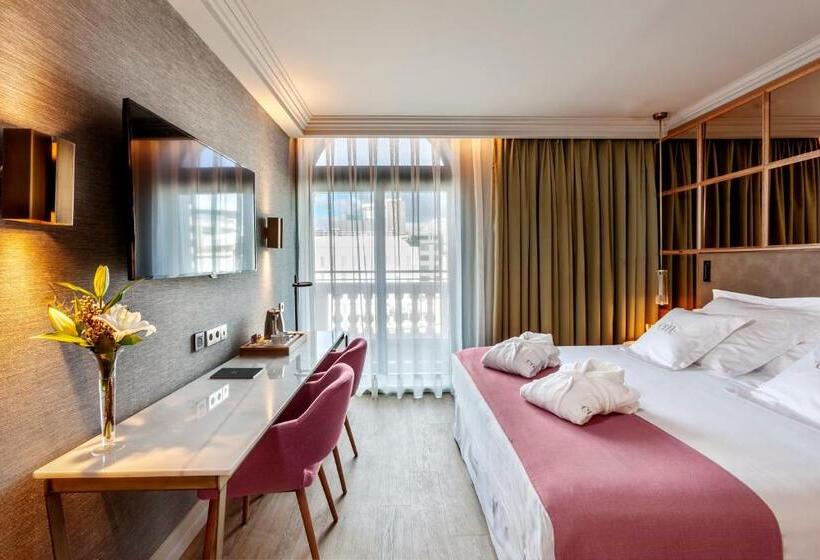 Номер Premium с Балконом, Barcelo Emperatriz