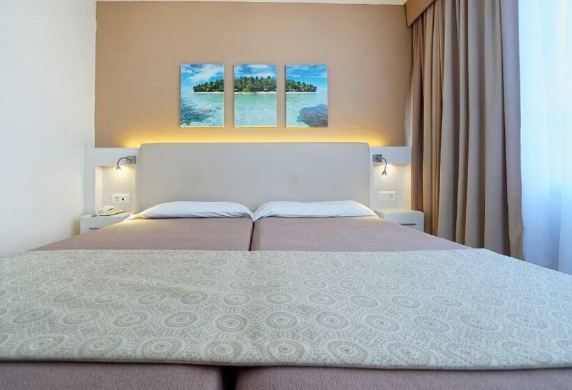 Quarto Estandar Individual, Bull Eugenia Victoria & Spa
