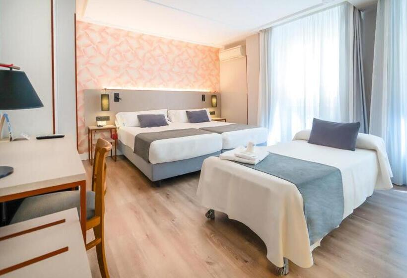 اتاق استاندارد سه نفره, Castilla Vieja