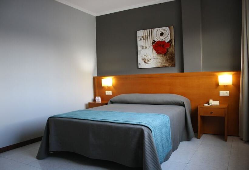 اتاق استاندارد, Combarro