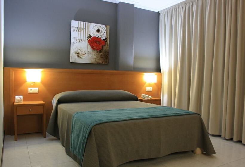 اتاق استاندارد, Combarro