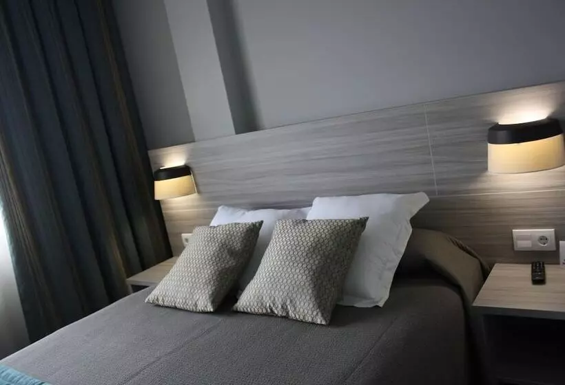 Superior Room, Combarro