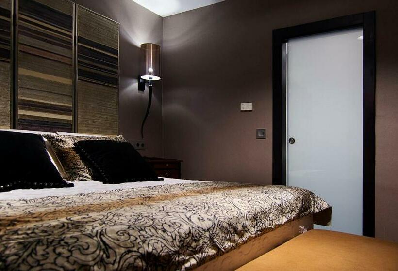 جناح, Condestable Iranzo