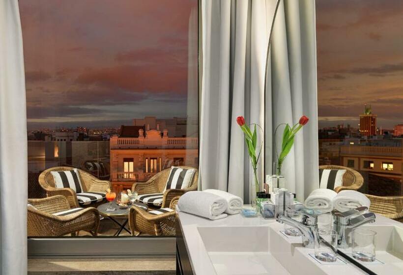 Номер Deluxe с Террасой, H10 Puerta de Alcalá