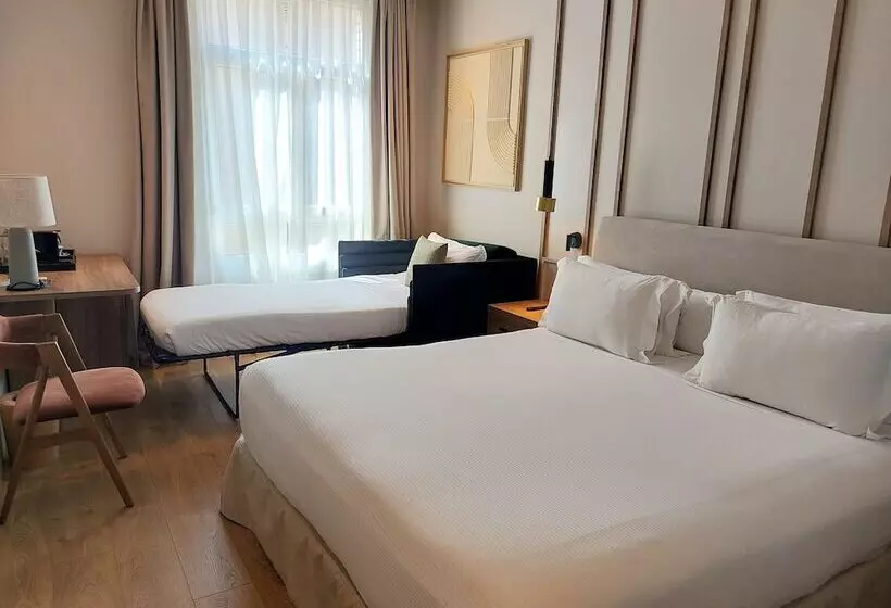 اتاق سوپریور, H10 Puerta de Alcalá