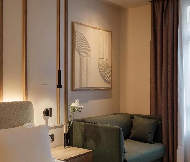 Семейный Номер Superior, H10 Puerta de Alcalá