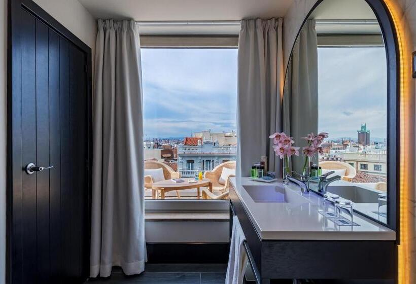 Номер Deluxe с Террасой, H10 Puerta de Alcalá