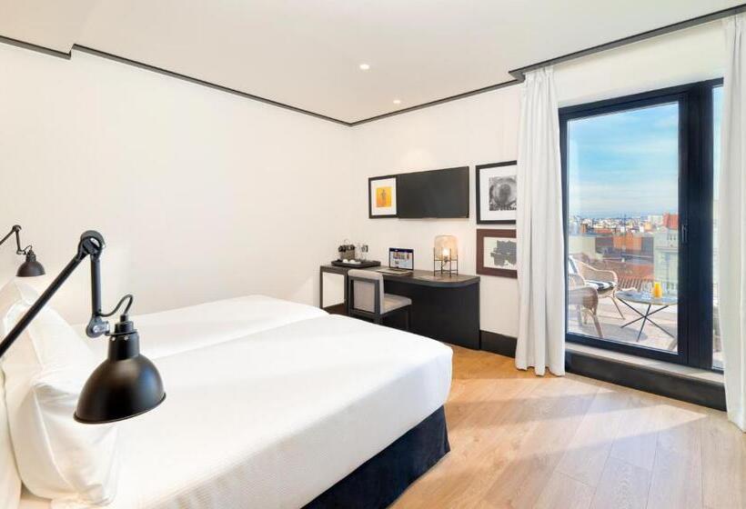 Номер Deluxe с Террасой, H10 Puerta de Alcalá