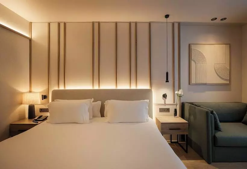 اتاق سوپریور, H10 Puerta de Alcalá