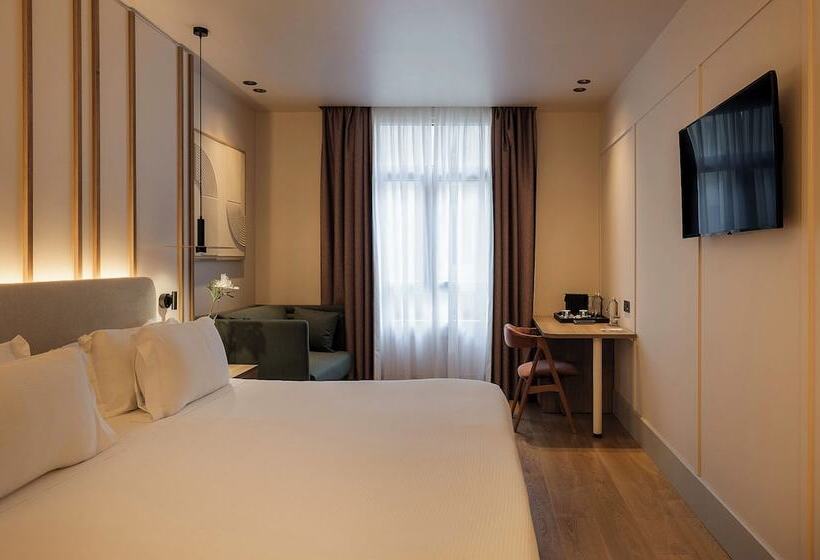 اتاق سوپریور, H10 Puerta de Alcalá