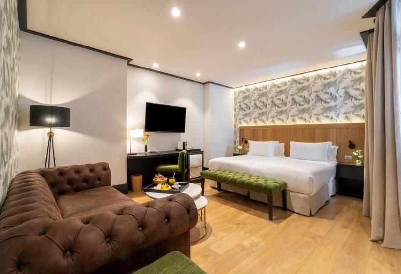 Номер Deluxe с Террасой, H10 Puerta de Alcalá