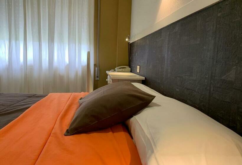 스탠다드 룸, Los Olmos