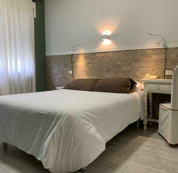 스탠다드 룸, Los Olmos