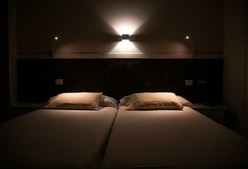 스탠다드 룸, Los Olmos