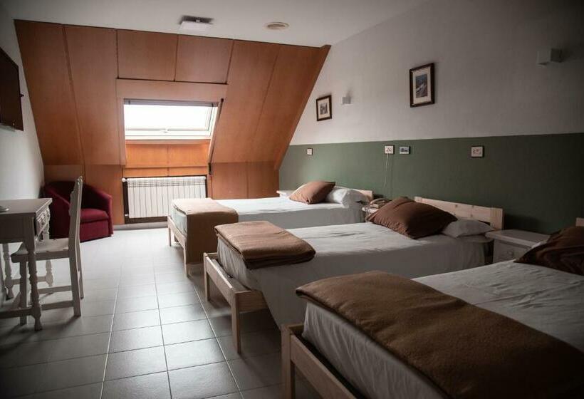 패밀리 룸, Los Olmos