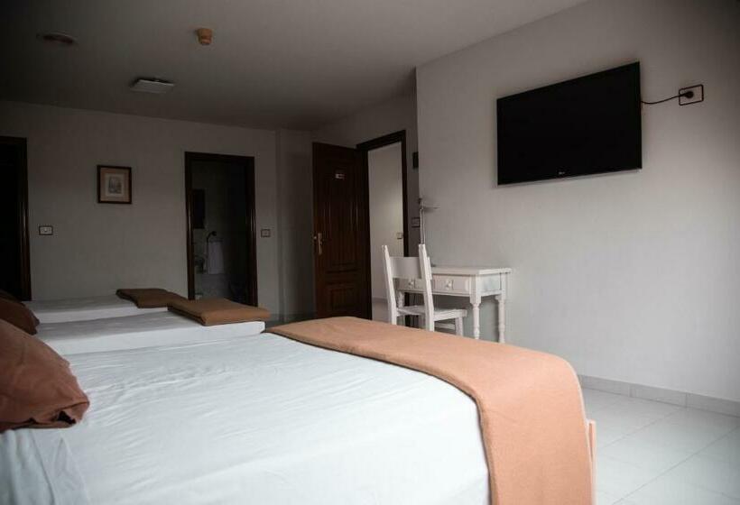 패밀리 룸, Los Olmos