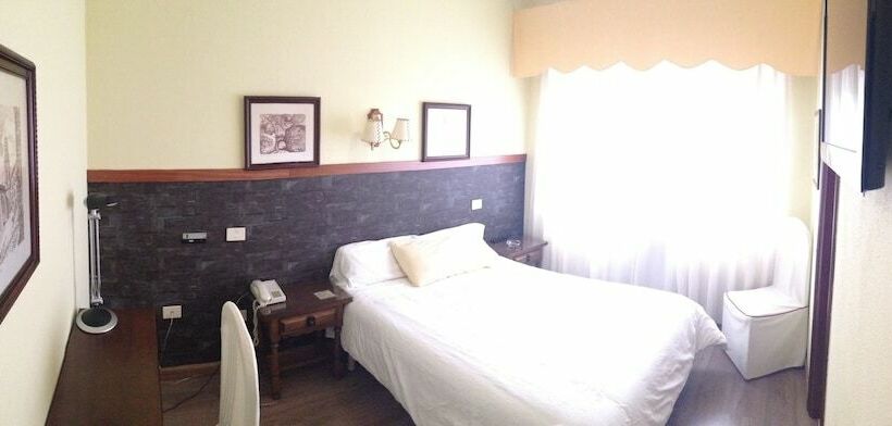 스탠다드 룸, Los Olmos