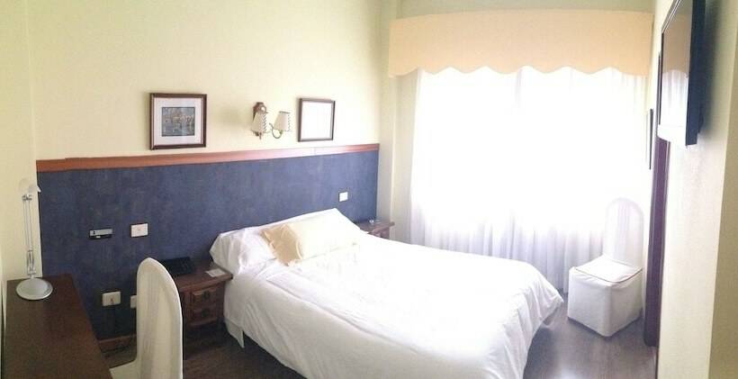 스탠다드 룸, Los Olmos