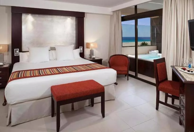 سوئیت با چشم‌انداز دریا و هیدروماساژ, Paradisus by Meliá Fuerteventura
