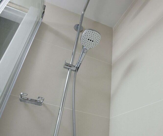 اتاق عادی یک تخته, NH Madrid Atocha