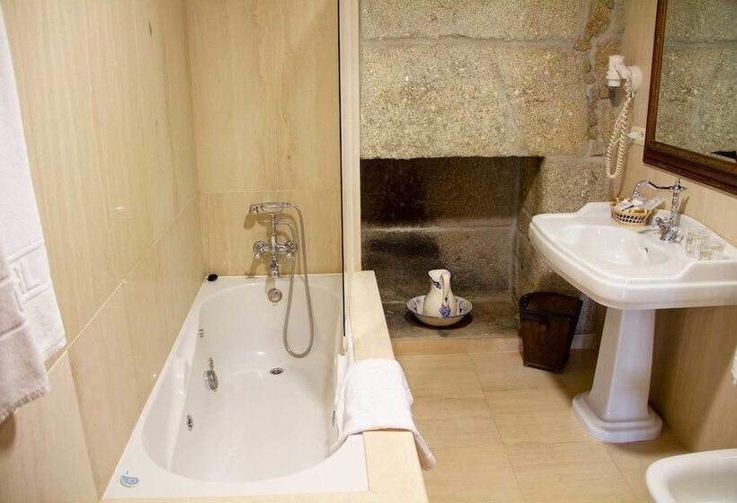 غرفة قياسية, Pazo O Rial