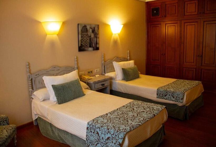 غرفة قياسية, Pazo O Rial