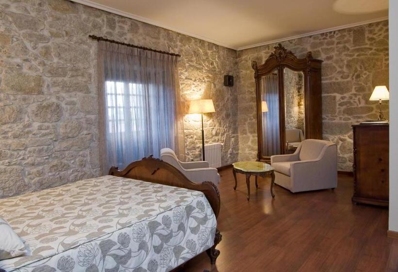 جناح, Pazo O Rial