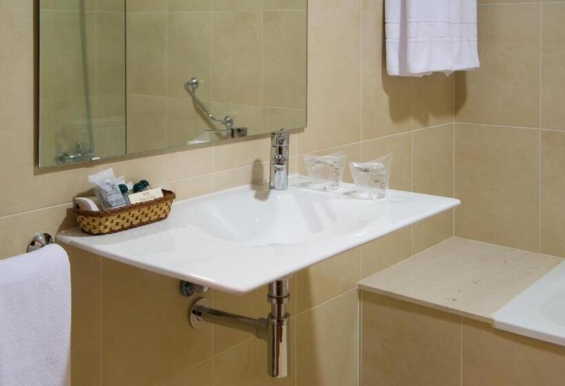 شقة من غرفة نوم واحدة متصلة, Pazo O Rial