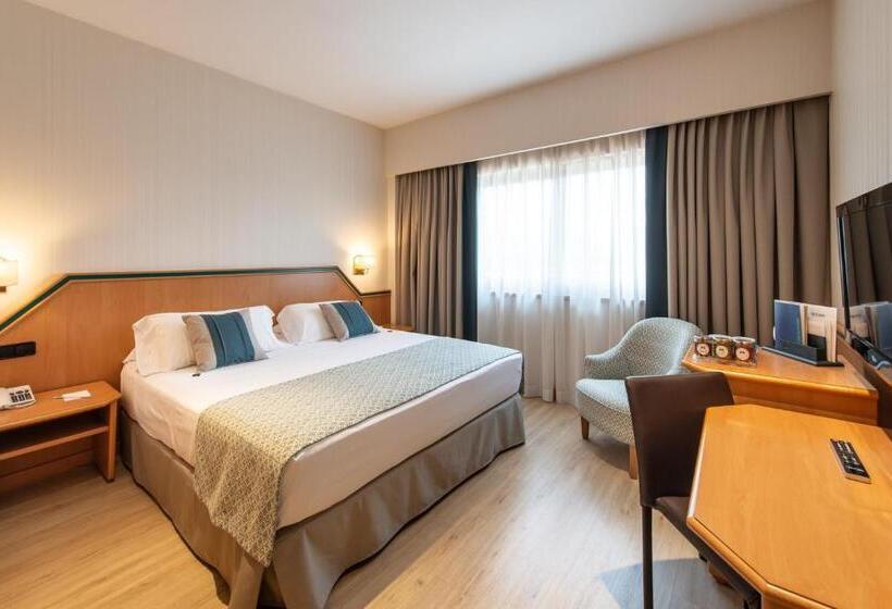 스탠다드 룸, Praga