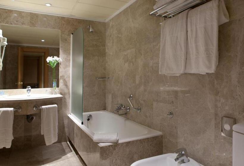 스탠다드 트리플 룸, Praga