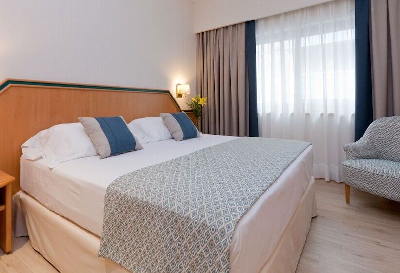 스탠다드 룸, Praga