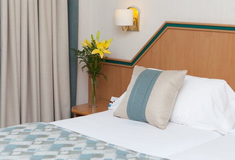 스탠다드 룸, Praga