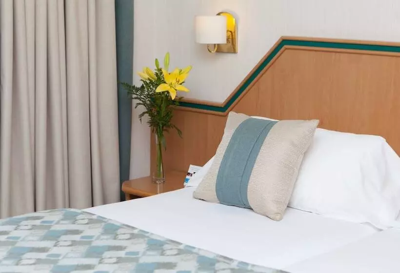 Quarto standart individual, Praga