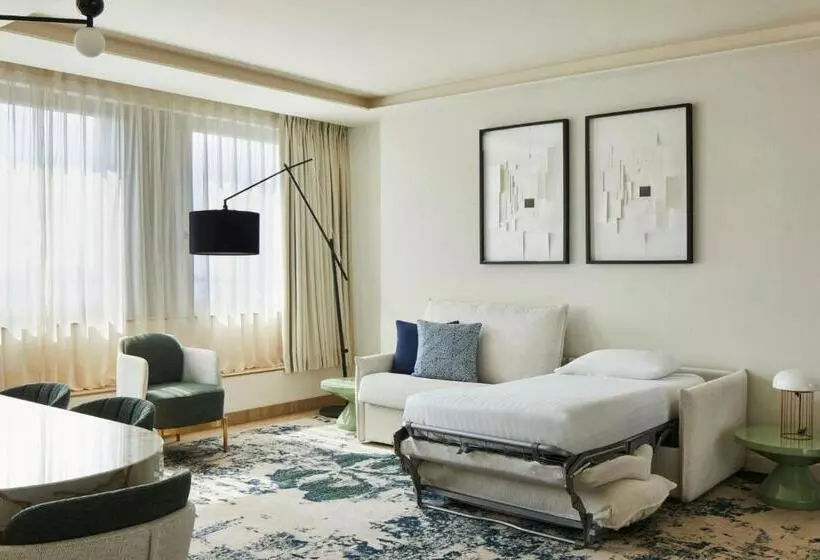 City View Suite