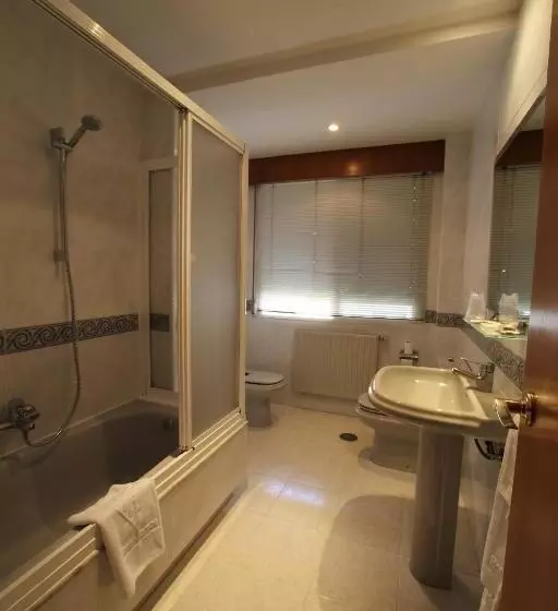 Quarto superior, Ramos