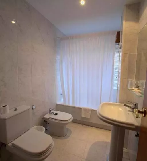 Quarto Standard com Vistas, Ramos