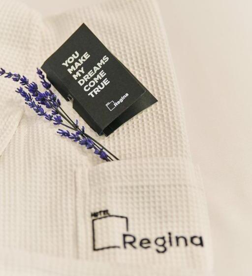 ペントハウスルーム, Regina