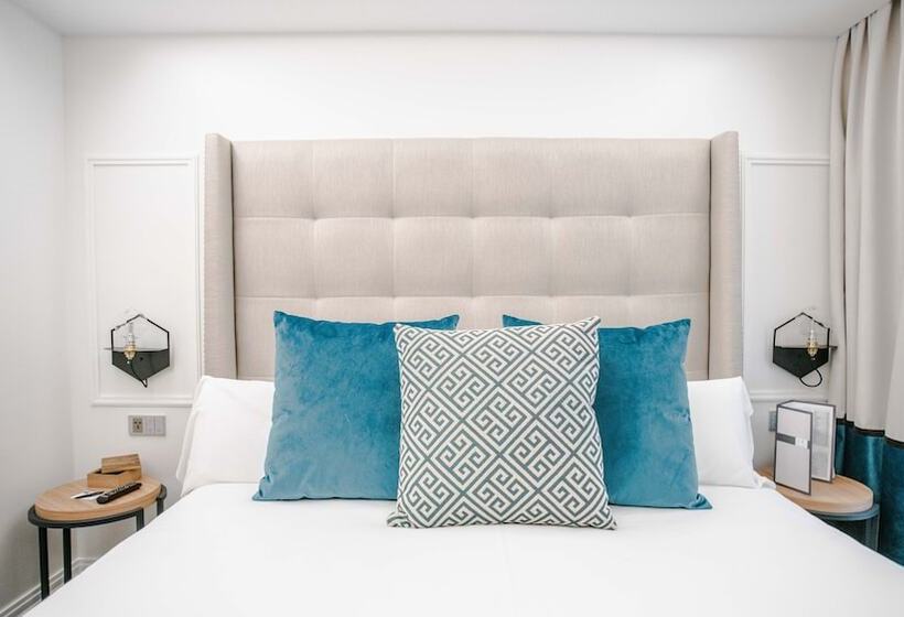 スタンダードインサイドビュールーム, Regina