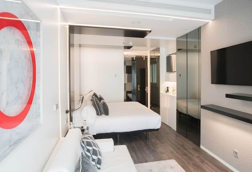 ジュニアスイート, Regina