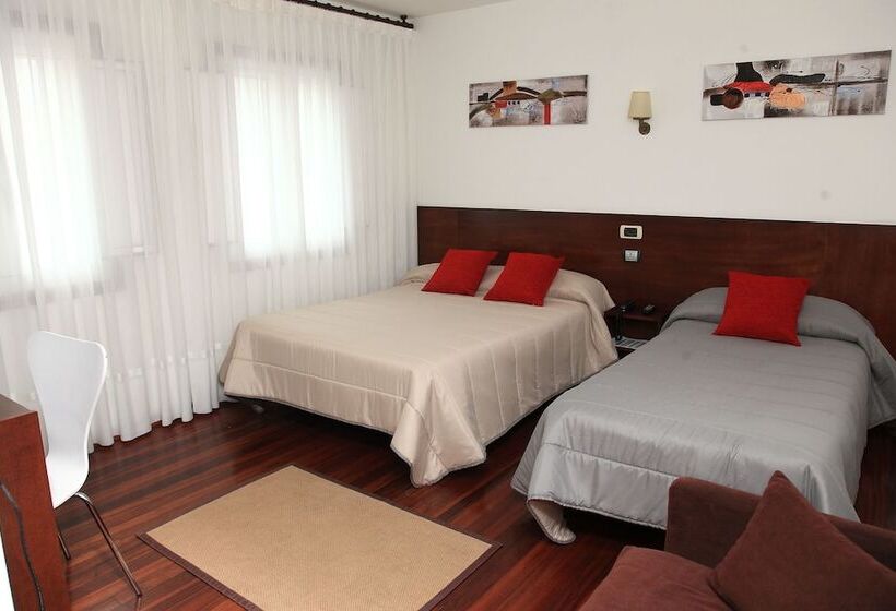 标准间, Restaurante Rúas