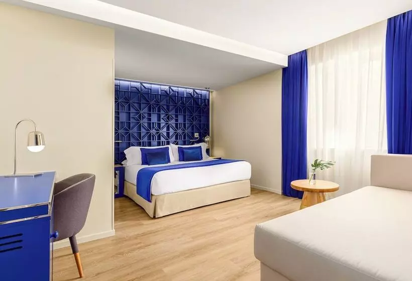 اتاق استاندارد سه نفره, Room Mate Macarena – Gran Via