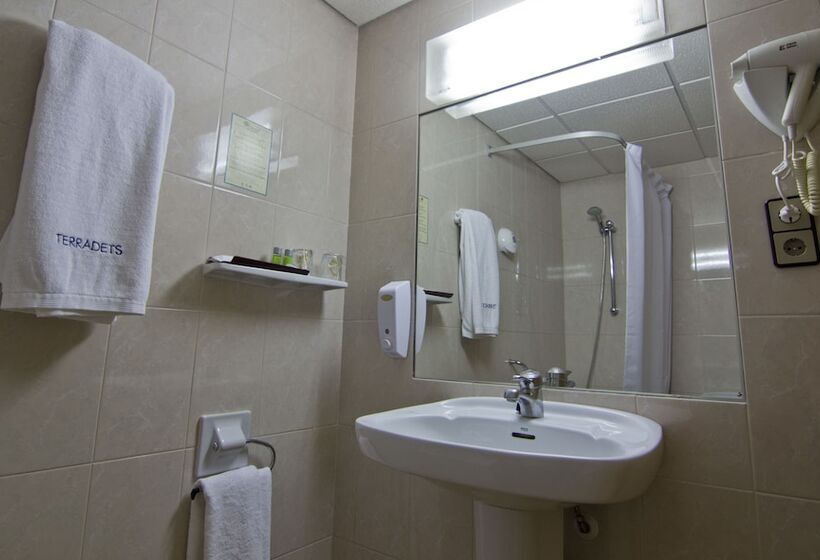 חדר פנטהאוז, Terradets